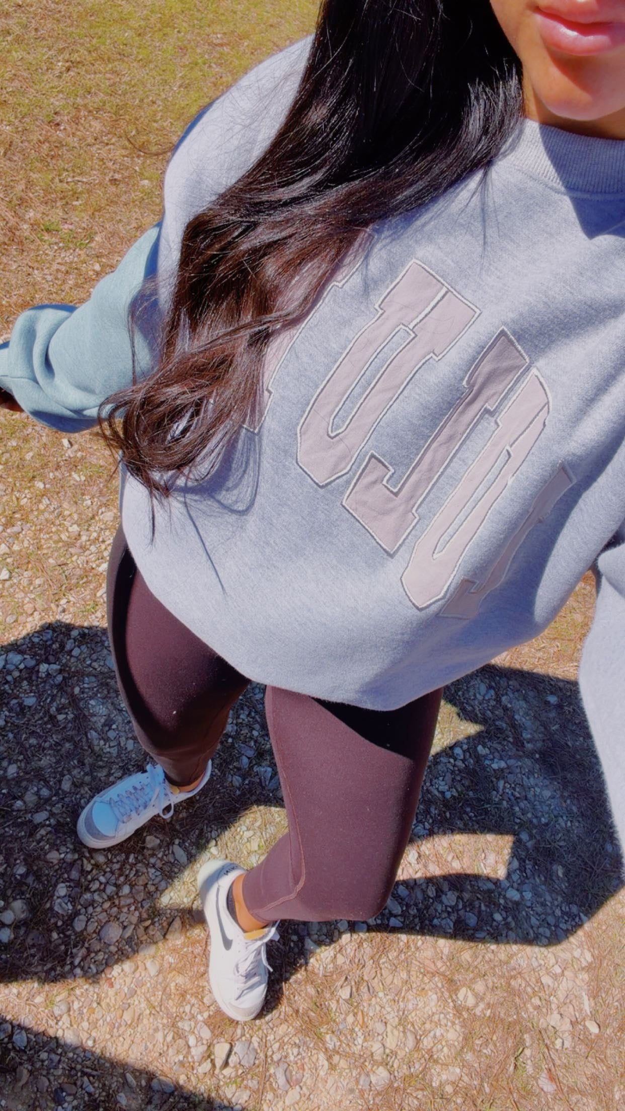 LIGHT GREY LULU MAC CREWNECK