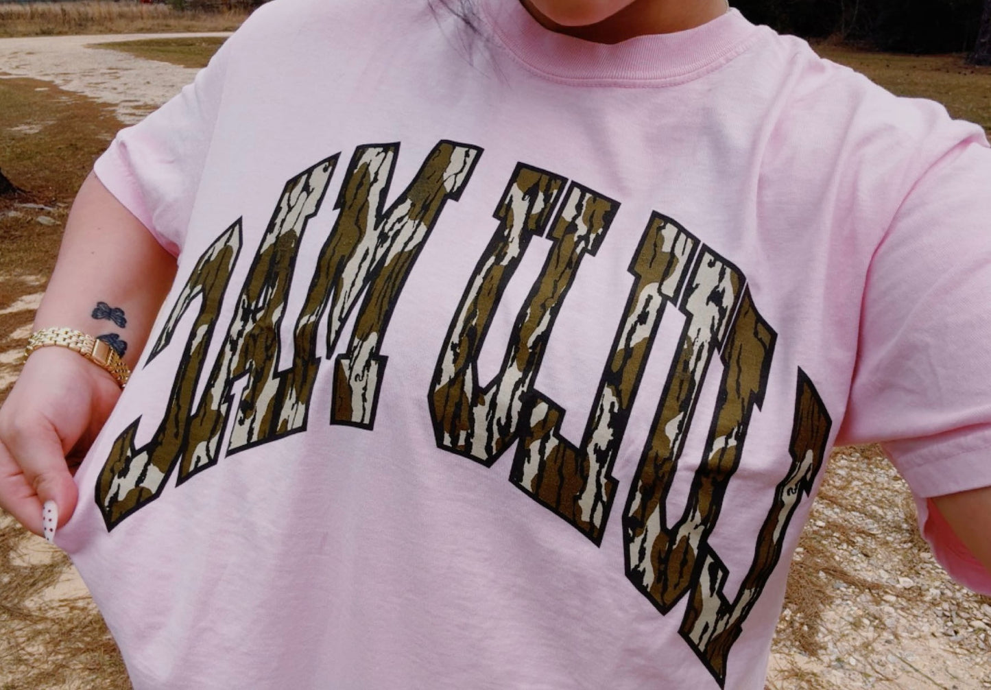 PINK MOSSY OAK LULU MAC TEE