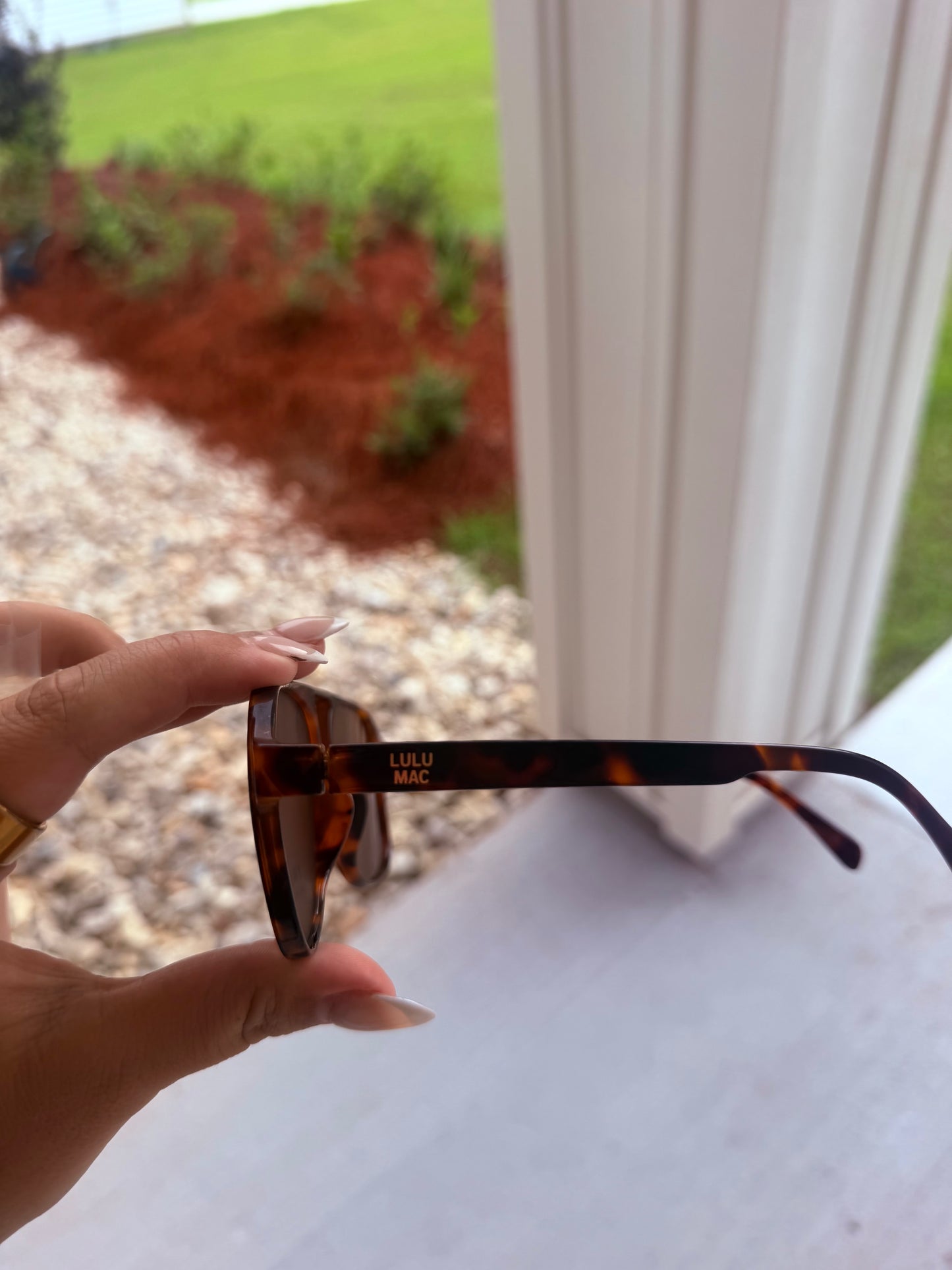 TORTISE LULU MAC SUNNIES