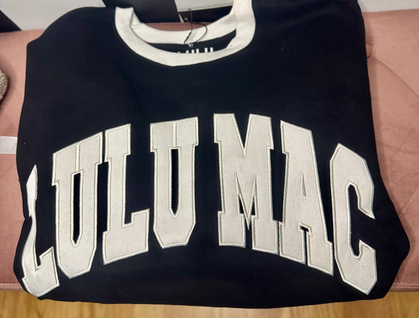 BLACK AND WHITE LULU MAC CREW