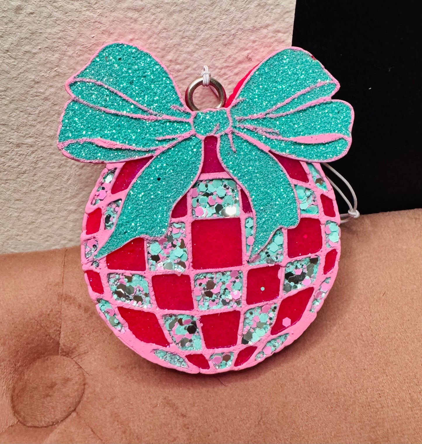 PINK AND BLUE DISCO FRESHIE
