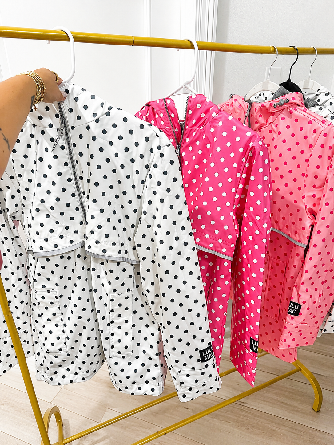 LULU MAC RAIN JACKET
