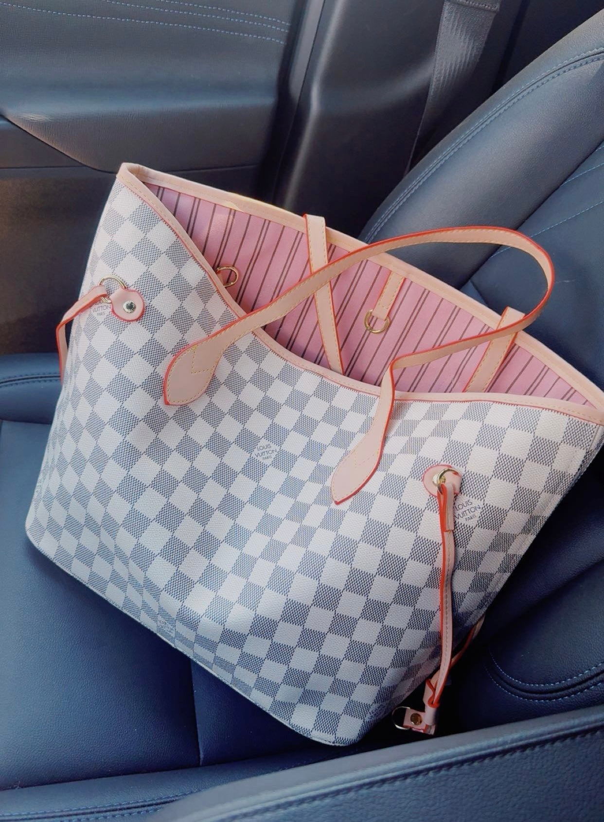 THE AVA BAG