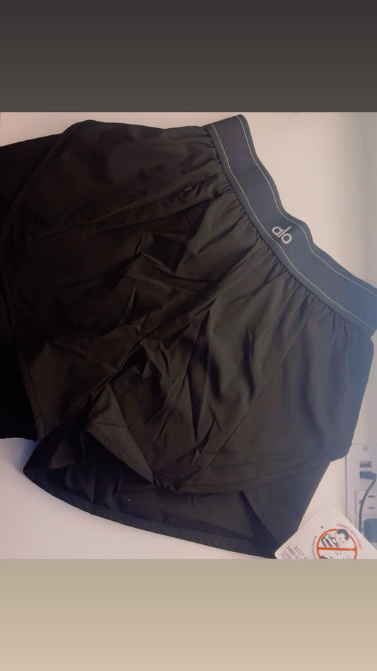 MK ATHLETIC SHORTS