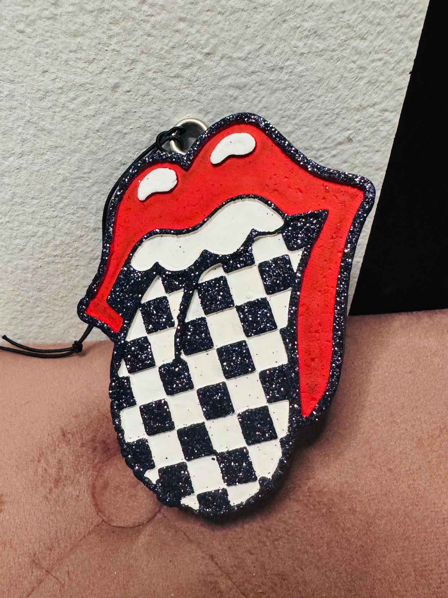 RETRO FRESHIE