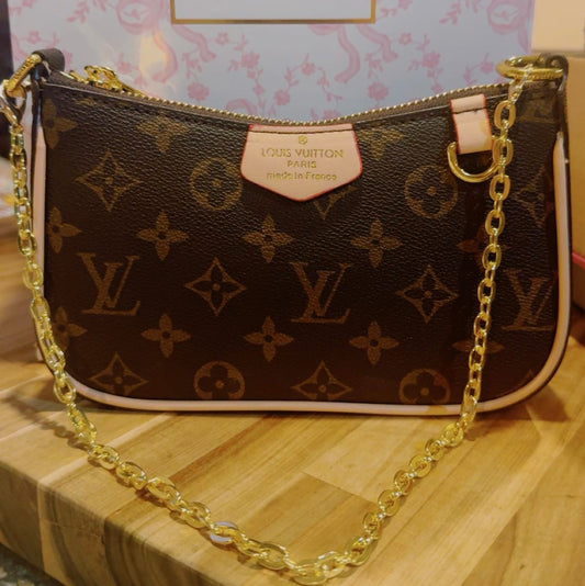 OLIVIA SHOULDER BAG